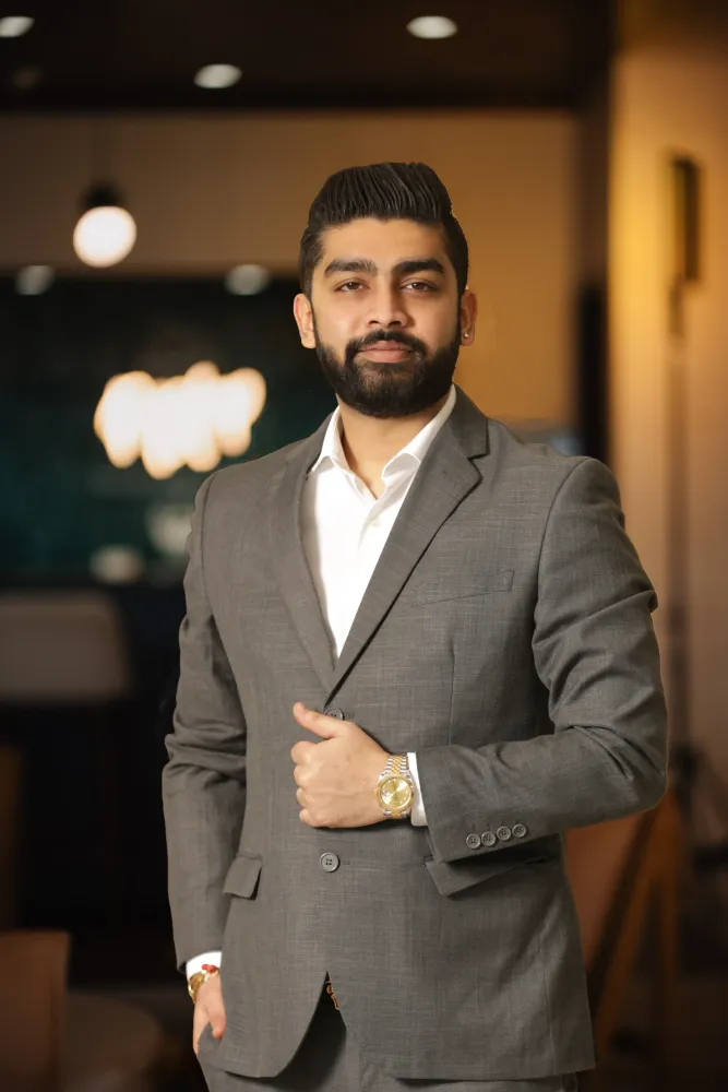 Darshil Shah - Senior Property Consultant