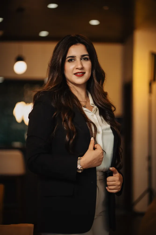 Invest with Neeha ali | Xperience realty
